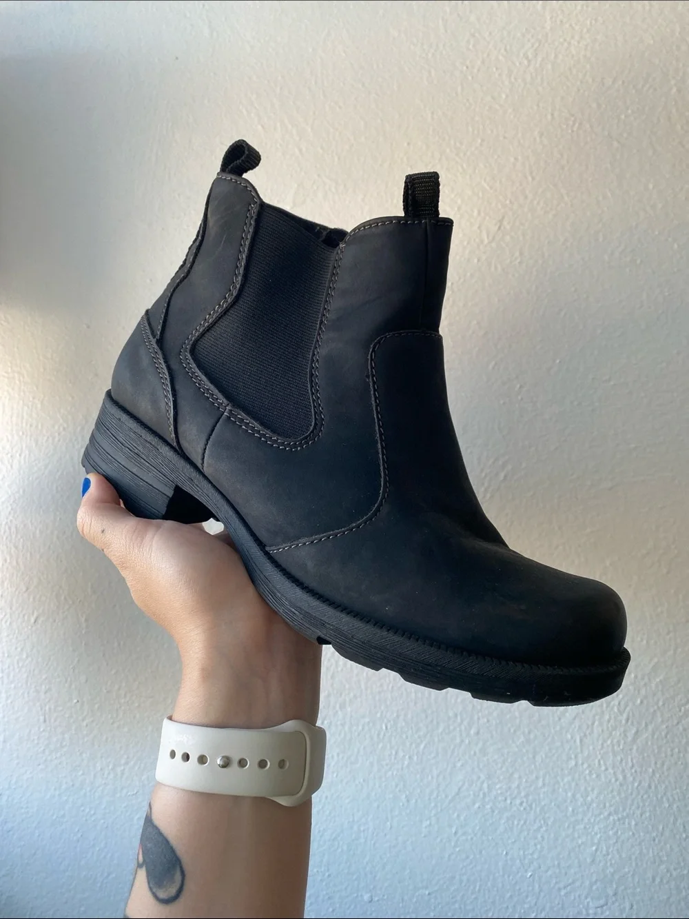 Earth Origins Black Chelsea Ankle Boots with Pull Tabs